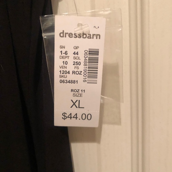 Black Dress - Picture 2 of 4